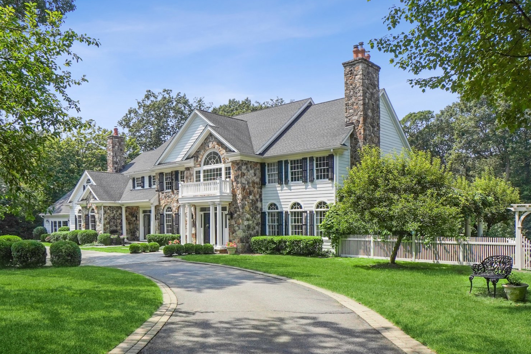 Real Estate Photography ROI: How Great Photos Increase Sale Price